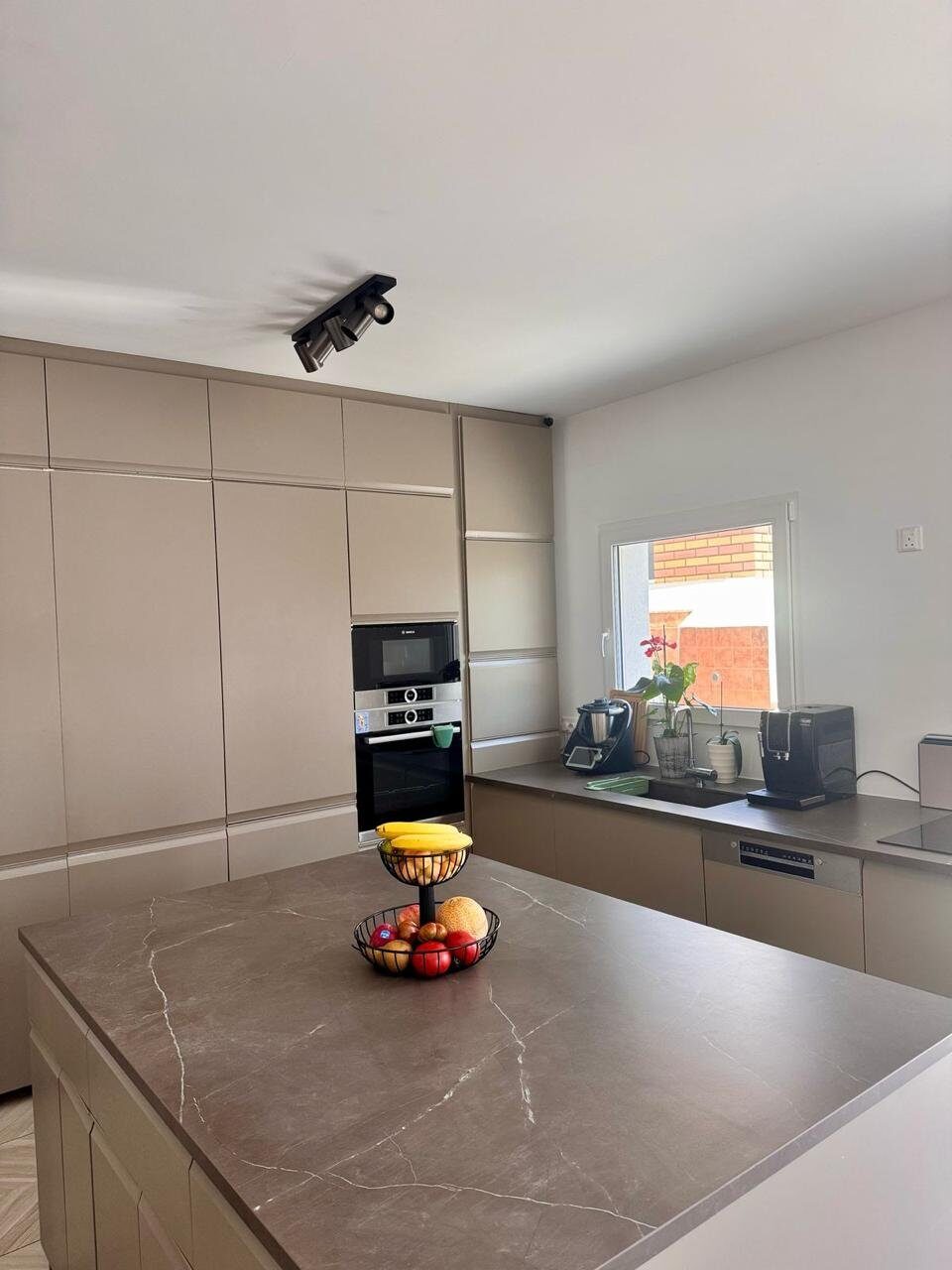 houses with 3 bedrooms in potamos-germasogeias, Cyprus [ID: 0602-237421]