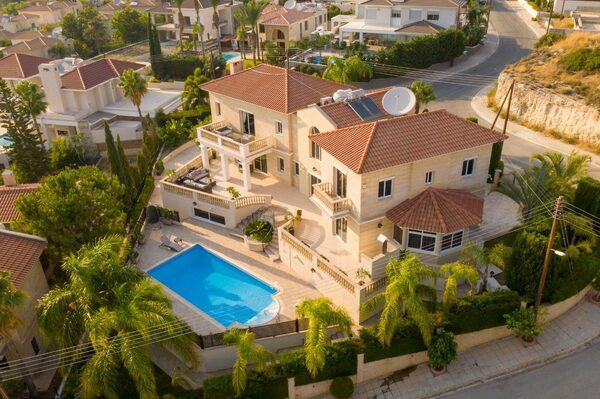 houses w agios-tychon, Cypr - obraz 7