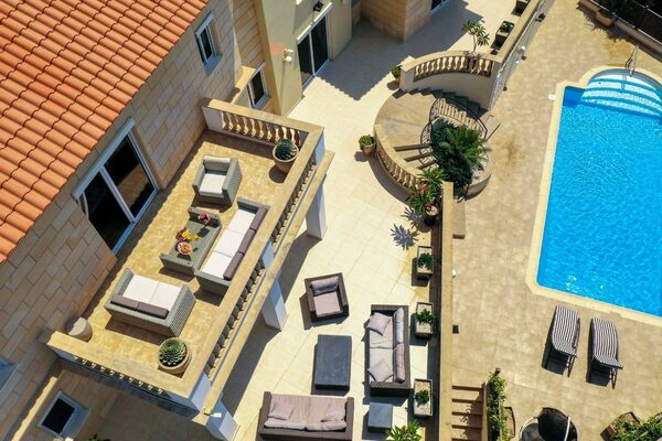houses w agios-tychon, Cypr - obraz 11