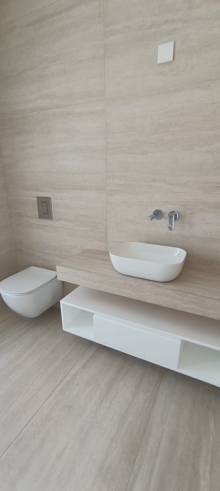 houses with 3 bedrooms in pyla, Cyprus [ID: 0602-237935]