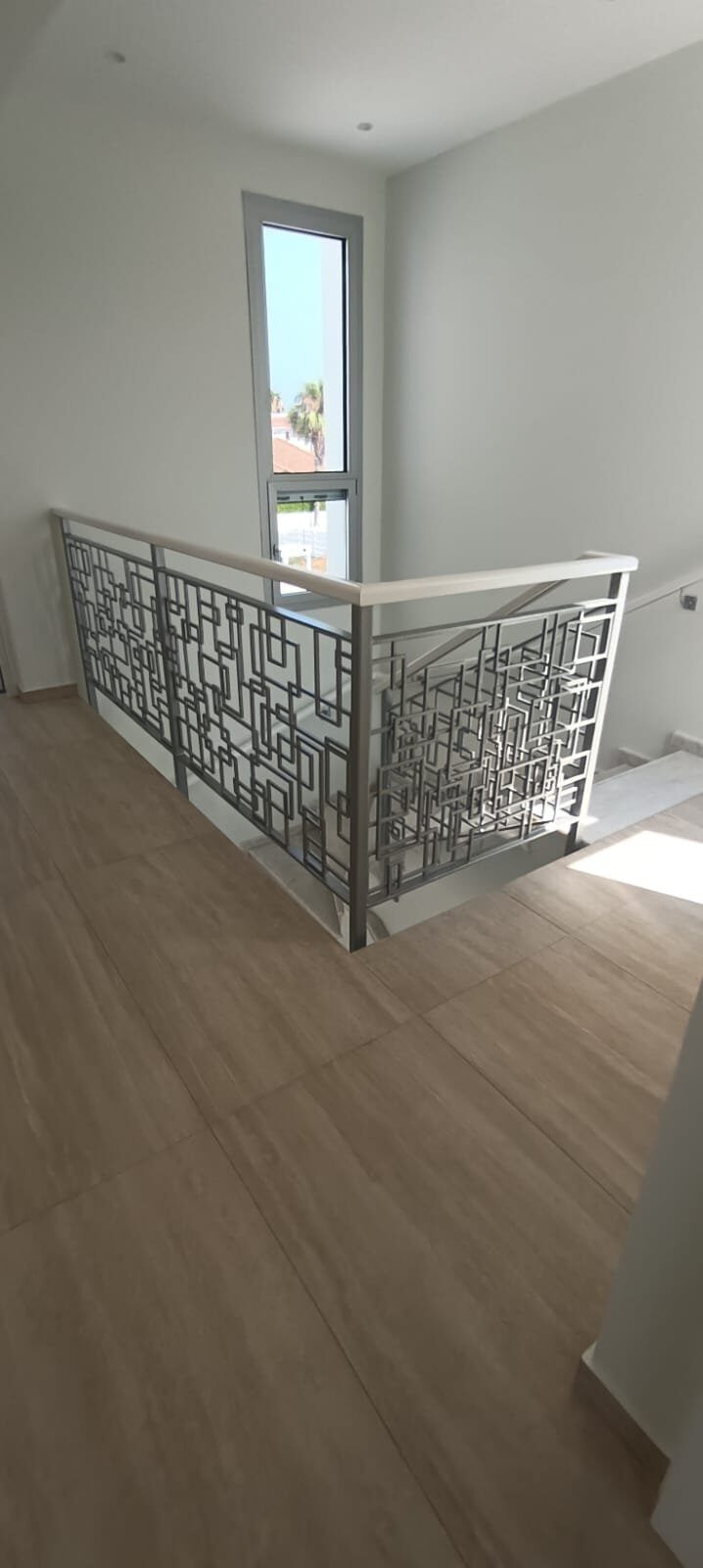 houses with 3 bedrooms in pyla, Cyprus [ID: 0602-237935]