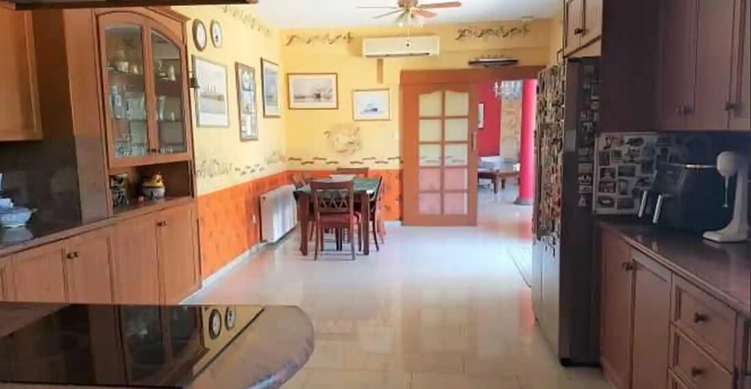 houses z 5 sypialniami w prastio-kellakiou, Cypr [ID: 0602-238859]