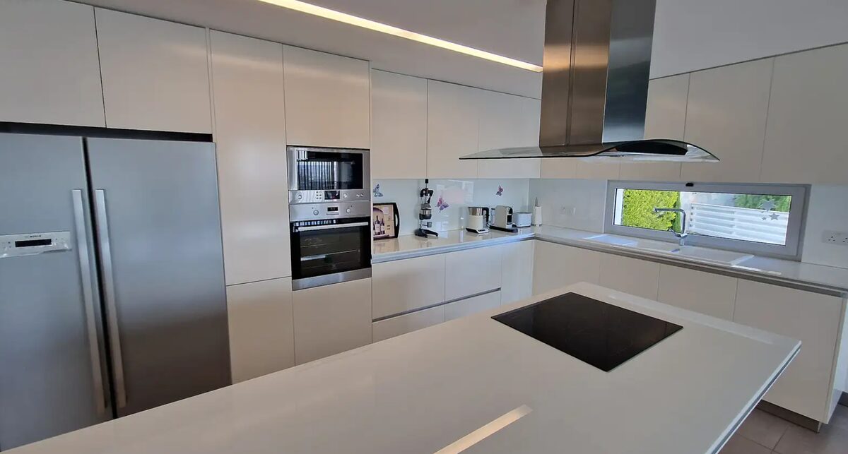 Penthouse z 3 sypialniami w agia-fyla, Cypr [ID: 0602-238981]