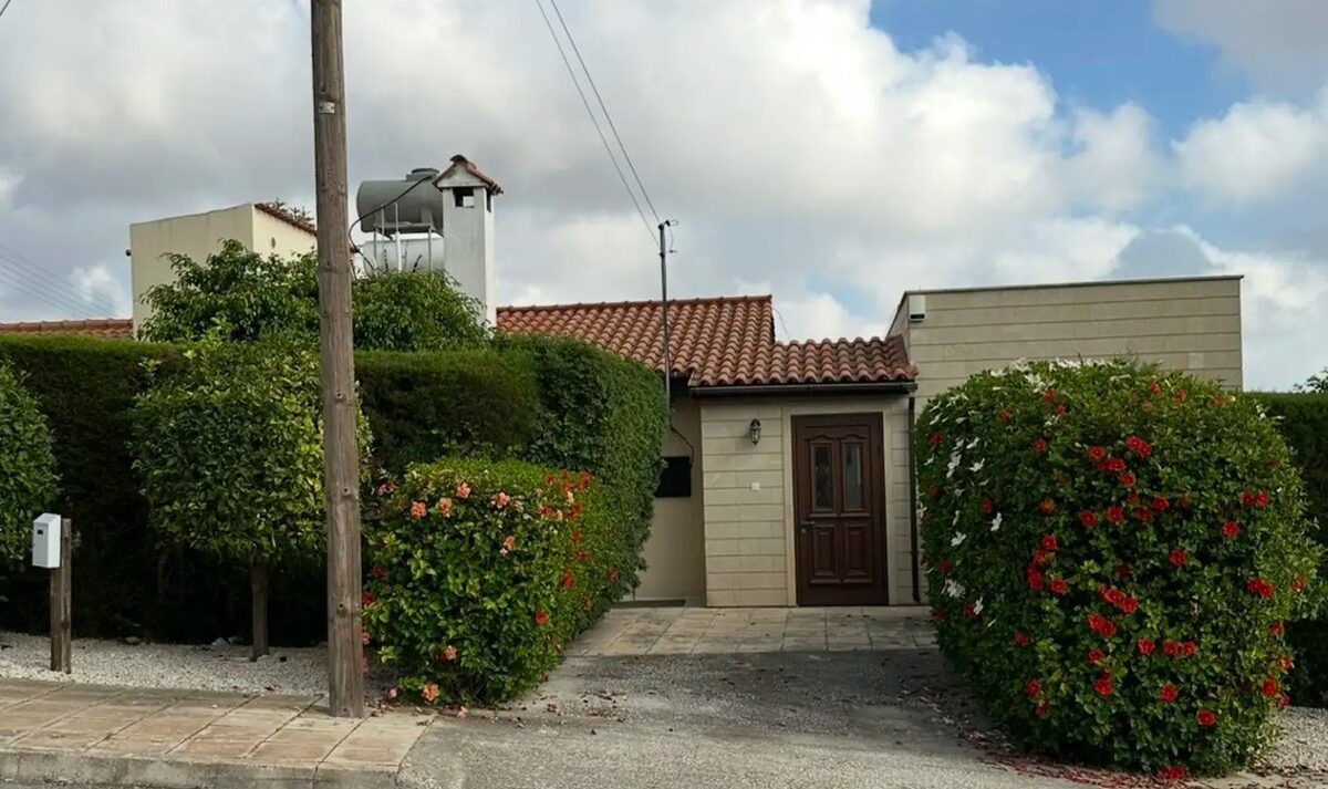 Бунгало с 3 спальнями в tala, Кипр [ID: 0602-239012]