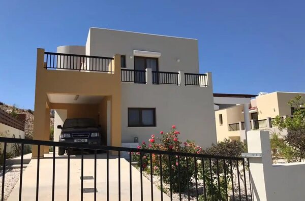 houses w konia, Cypr
