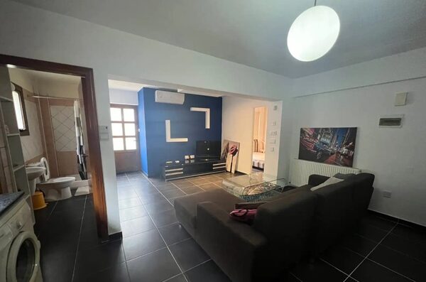 houses w empa, Cypr - obraz 5