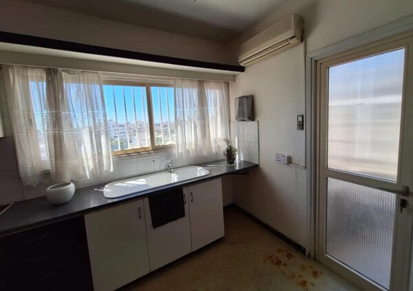 Apartment in agia-zoni, Cyprus - image 3