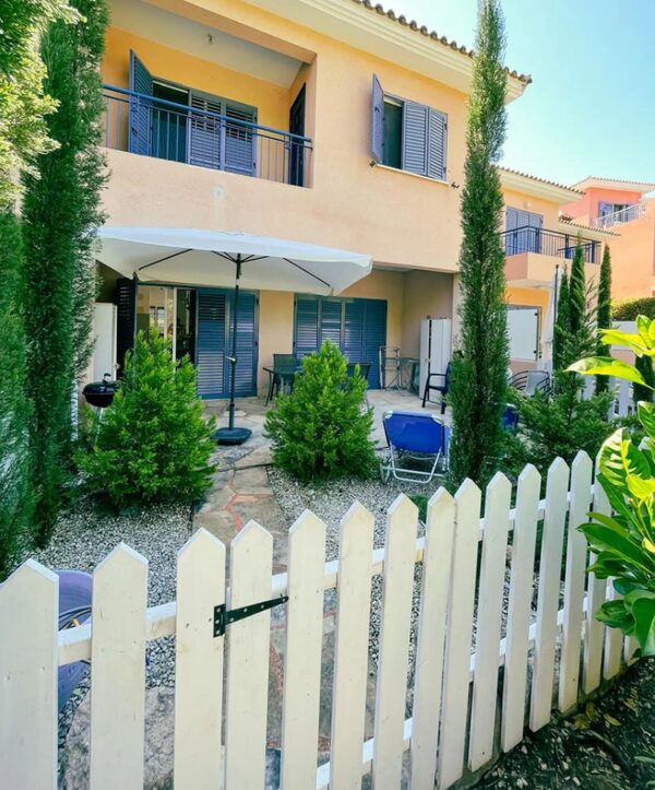 houses w kato-paphos, Cypr - obraz 2
