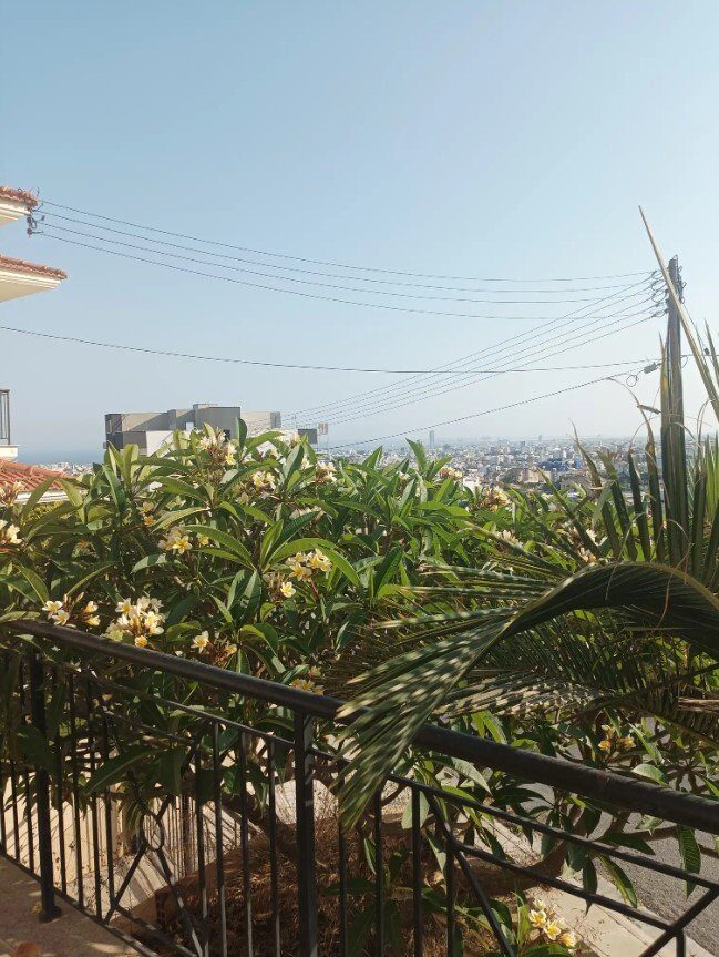 houses z 3 sypialniami w agios-athanasios, Cypr [ID: 0602-240219]