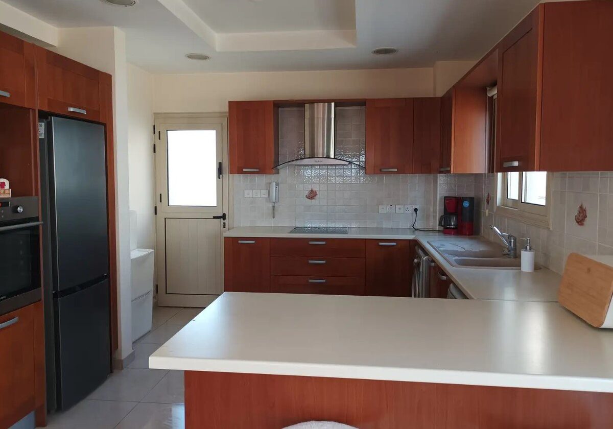 houses z 3 sypialniami w agios-athanasios, Cypr [ID: 0602-240219]
