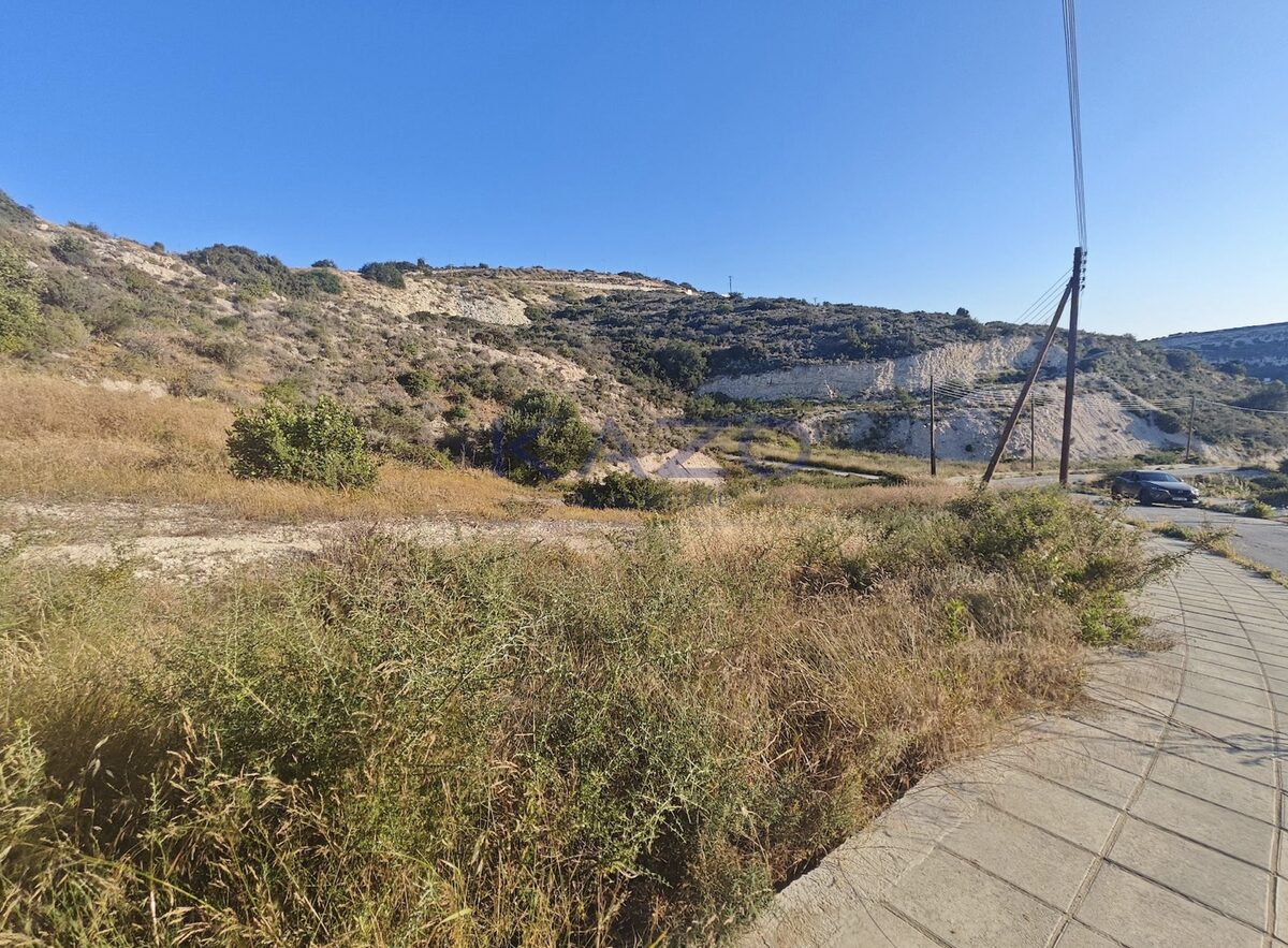 Działka w agios-tychon, Cypr [ID: 0602-240273]