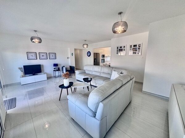 Apartment in potamos-germasogeias, Cyprus - image 15