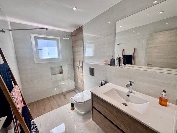 Apartment in potamos-germasogeias, Cyprus - image 7