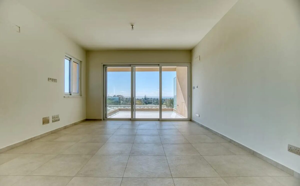 Apartment with 3 bedrooms in chlorakas, Cyprus [ID: 0602-240621]