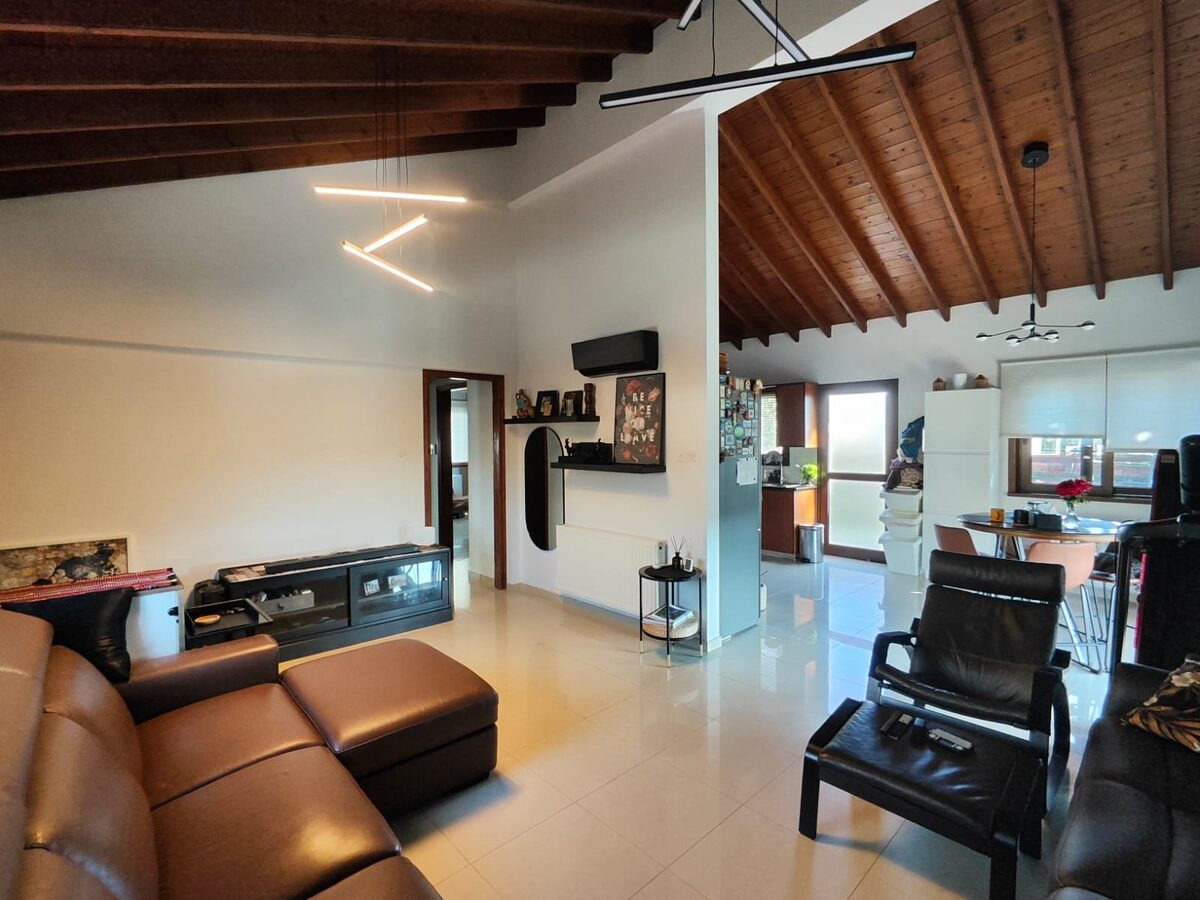 Bungalow z 2 sypialniami, 100.00m² w parekklisia, Cypr [ID: 0602-240649]