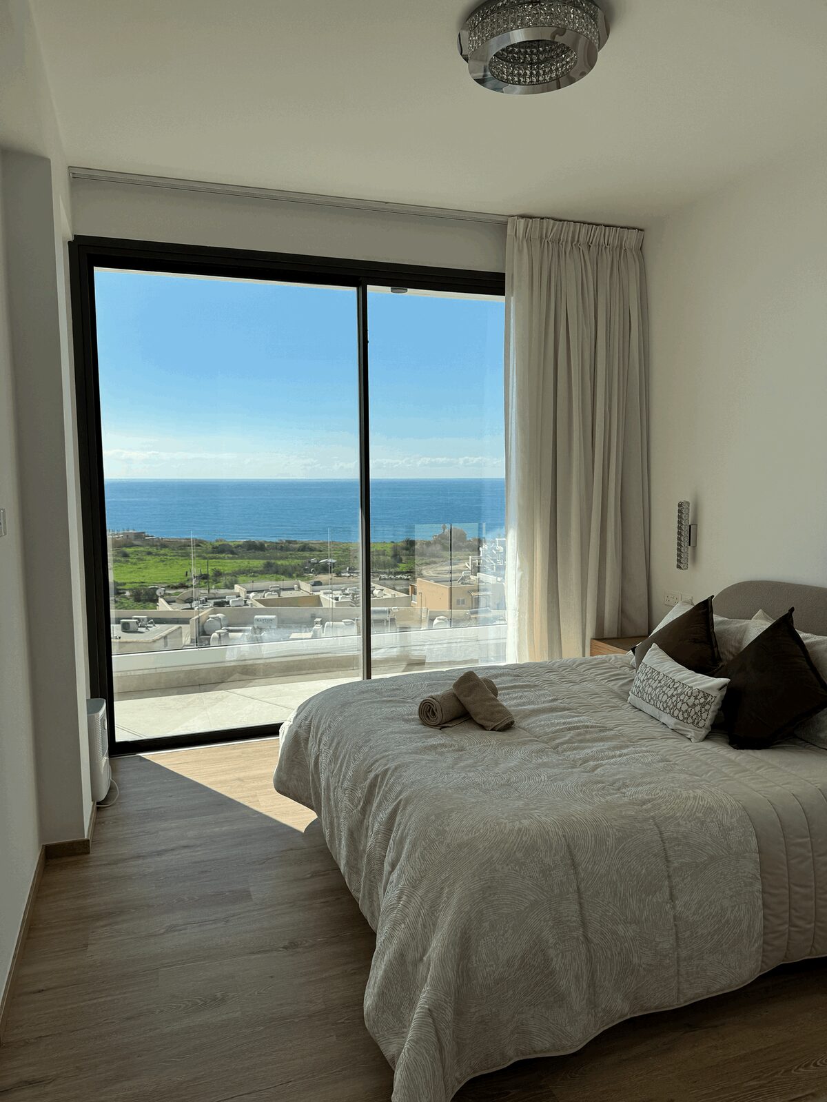 Villa with 3 bedrooms, 180.00m² in chlorakas, Cyprus [ID: 0602-240681]