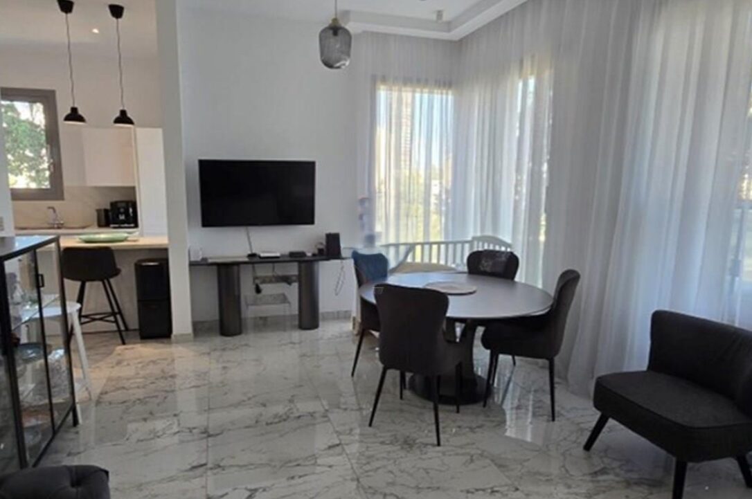Квартира с 2 спальнями, 97.00м² в agios-tychon-tourist-area, Кипр [ID: 0602-240802]