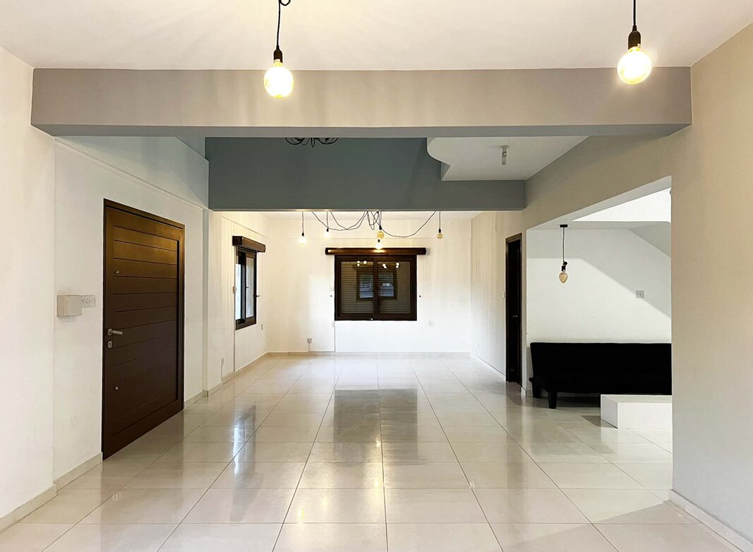 Villa with 6 bedrooms in palodeia, Cyprus [ID: 0602-240821]