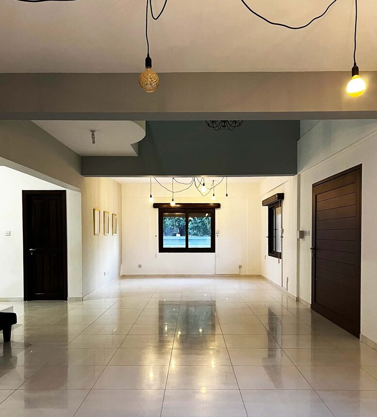 Villa with 6 bedrooms in palodeia, Cyprus [ID: 0602-240821]