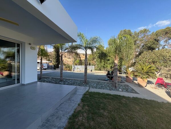 houses w parekklisia, Cypr - obraz 31