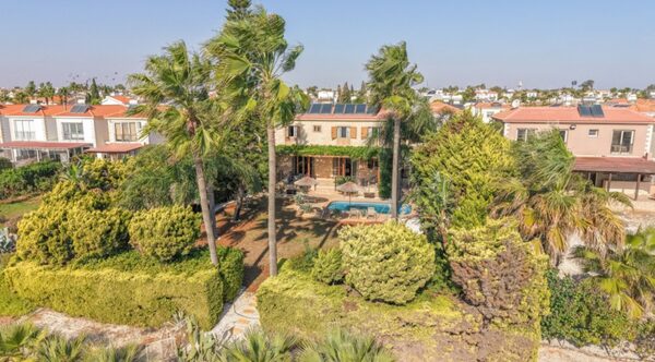 houses w agia-thekla, Cypr - obraz 4