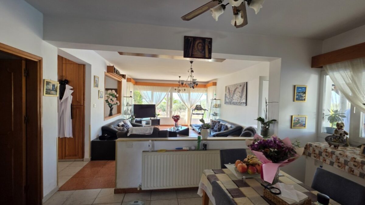houses z 6 sypialniami w agia-napa, Cypr [ID: 0602-240997]