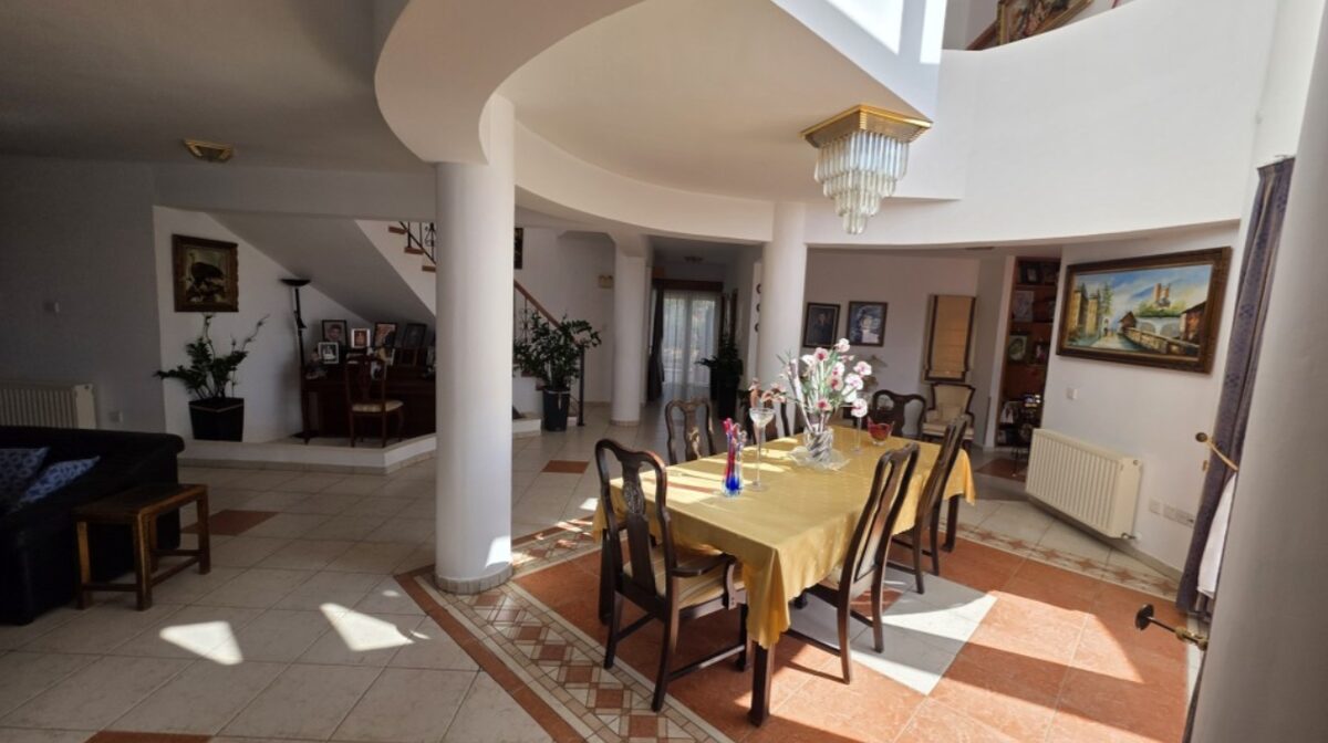 houses z 6 sypialniami w agia-napa, Cypr [ID: 0602-240997]