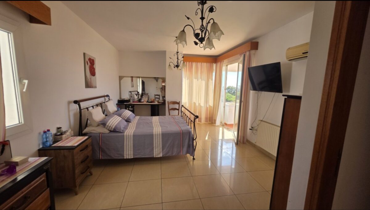 houses z 6 sypialniami w agia-napa, Cypr [ID: 0602-240997]