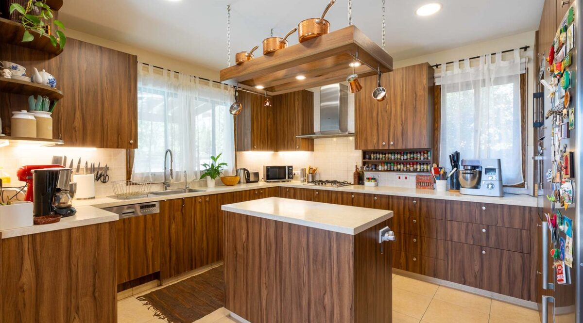Вілла з 4 спальнями, 270.00м² в mouttagiaka, Кіпр [ID: 0602-241271]