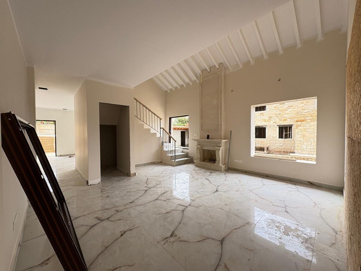 houses с 4 спальнями, 199.00м² в souni, Кипр [ID: 0602-241409]