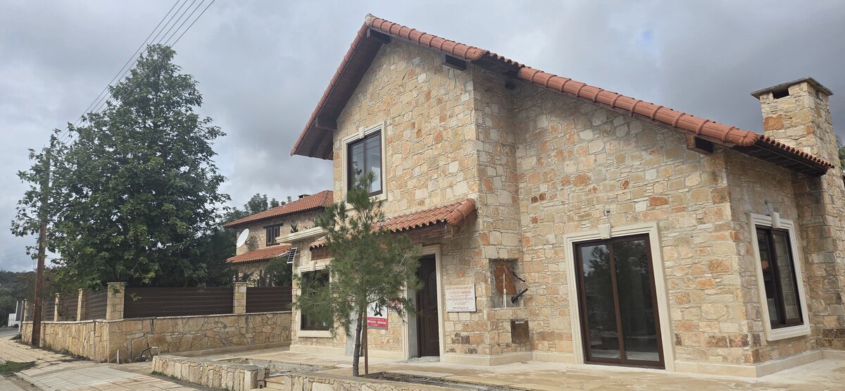 houses с 4 спальнями, 199.00м² в souni, Кипр [ID: 0602-241409]