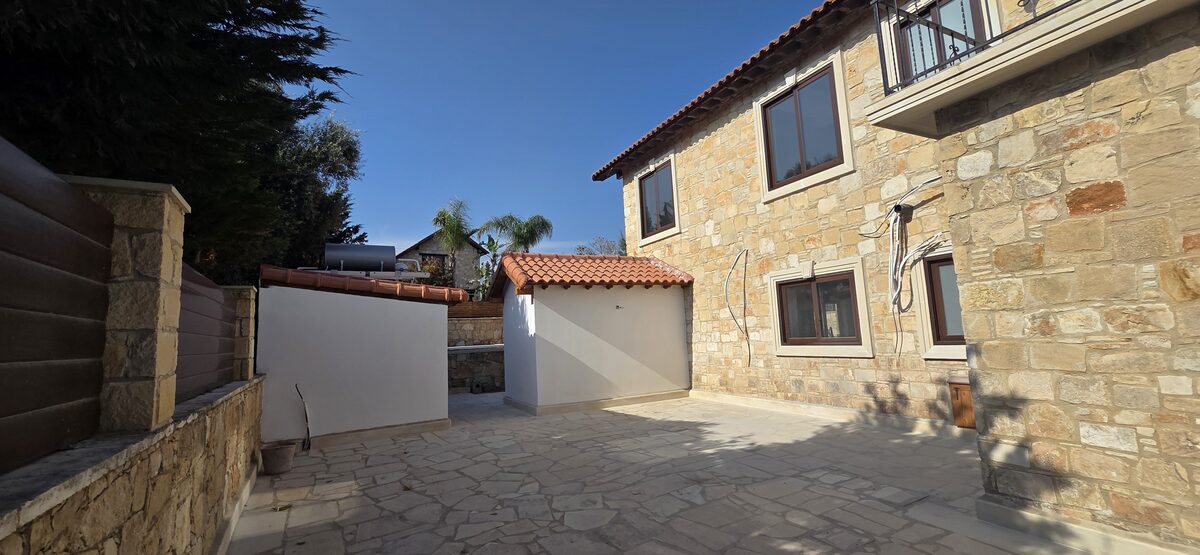 houses с 4 спальнями, 199.00м² в souni, Кипр [ID: 0602-241409]
