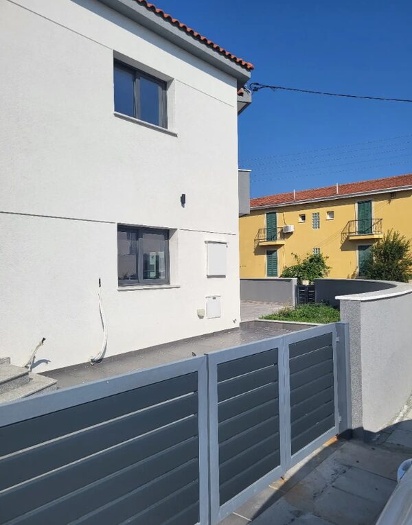 houses w asomatos, Cypr - obraz 3