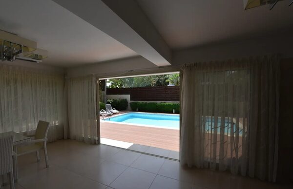 Villa in mouttagiaka-tourist-area, Cyprus - image 8
