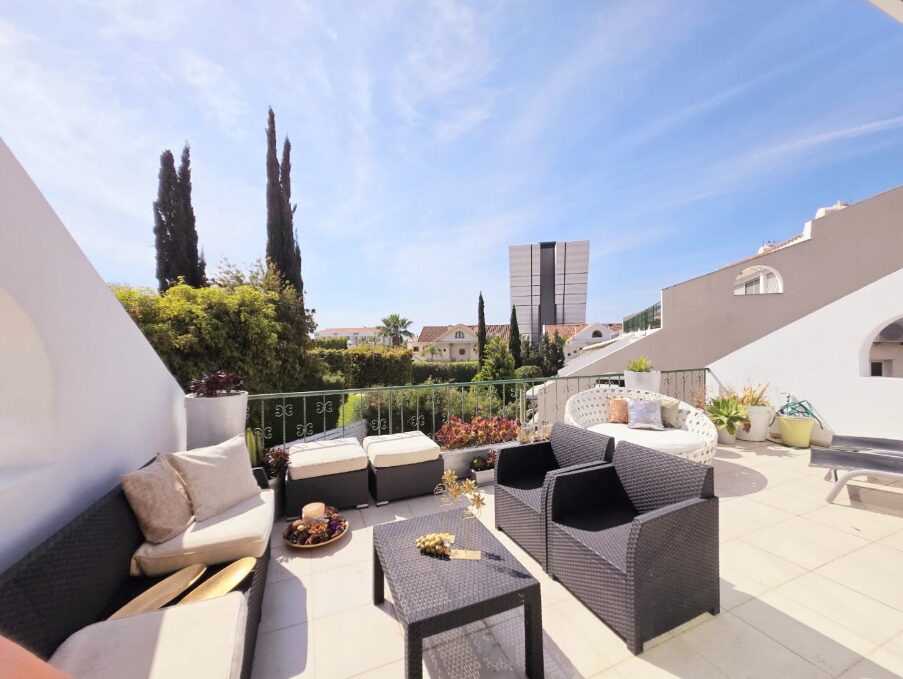 Apartment with 2 bedrooms, 118.00m² in agios-tychon, Cyprus [ID: 0602-241843]