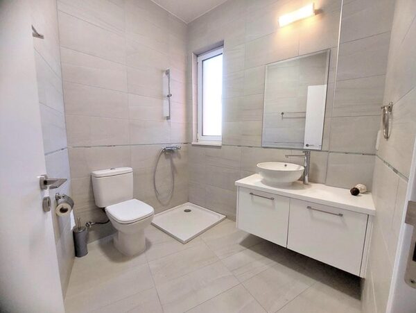 houses in chlorakas, Cyprus, 140.00m² - image 12