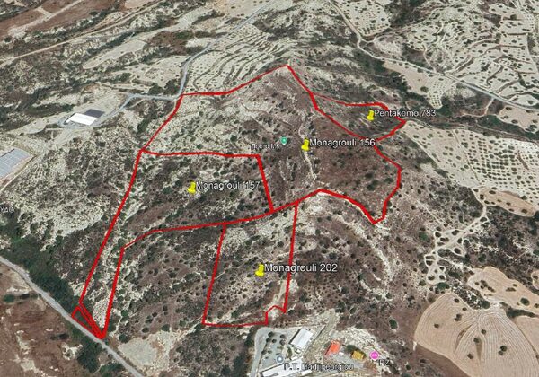 Land in monagroulli, Cyprus