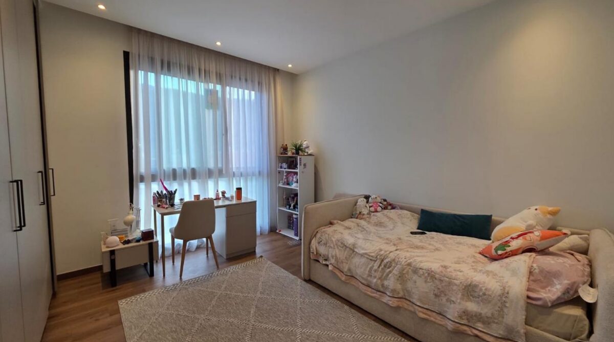 Вилла с 3 спальнями, 200.00м² в germasogeia, Кипр [ID: 0602-242192]