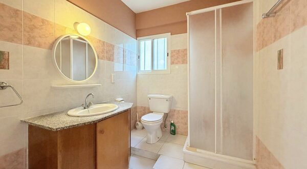 Квартира в germasogeia-tourist-area, Кипр, 140.00м² - изображение 12