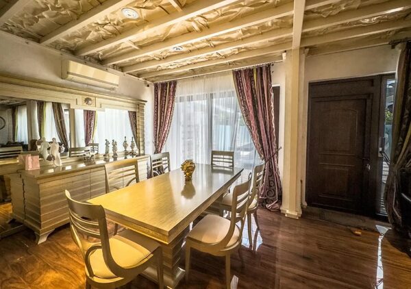 Townhouse in germasogeia-tourist-area, Cyprus, 190.00m²