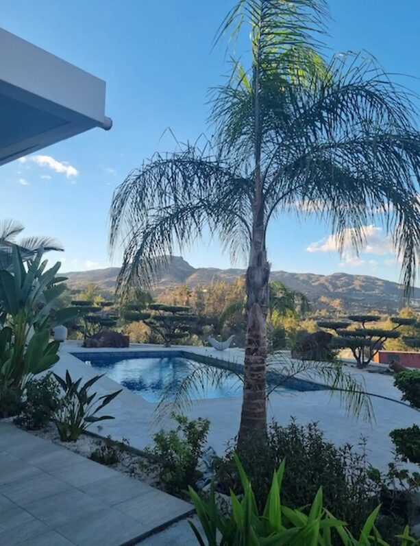 houses with 4 bedrooms in monagroulli, Cyprus [ID: 0602-242475]