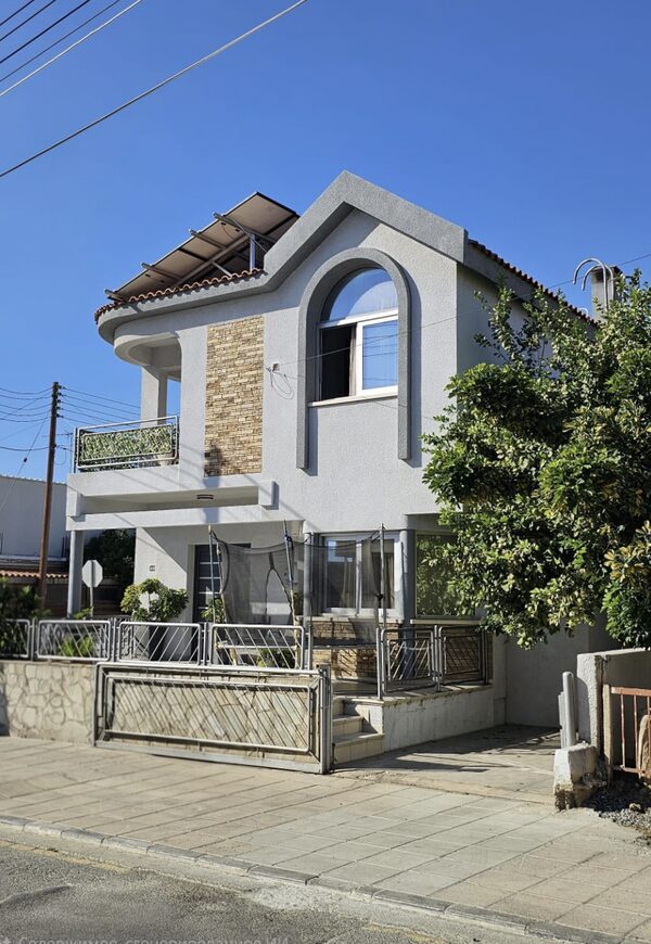 houses in ypsonas, Cyprus, 200.00m²