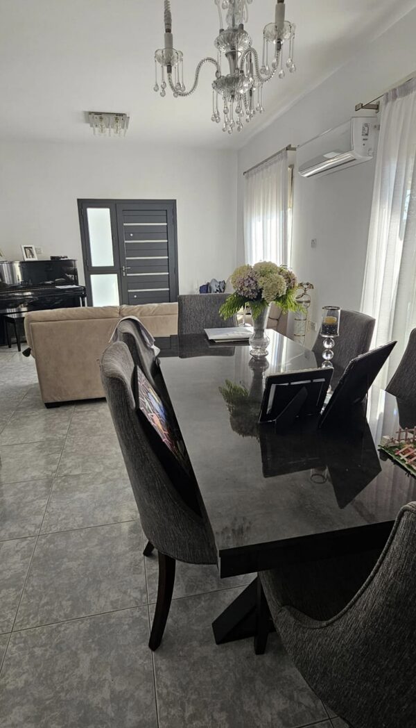 houses in ypsonas, Cyprus, 200.00m² - image 7