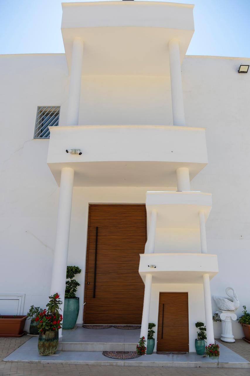 houses с 7 спальнями в parekklisia, Кипр [ID: 0602-242814]