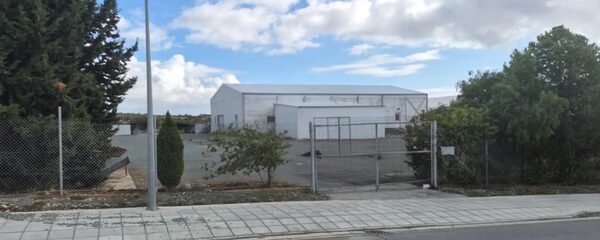 Commercial property in ypsonas, Cyprus, 950.00m²