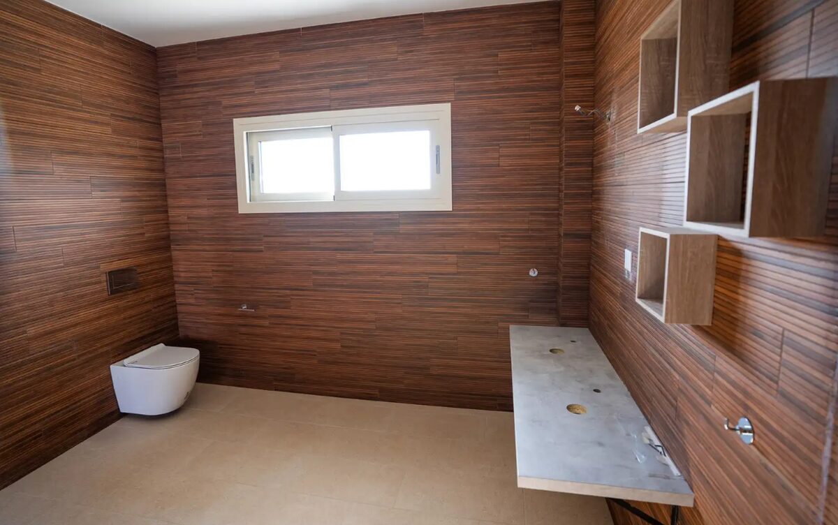 Коммерческое помещение в agios-tychon-tourist-area, Кипр [ID: 0602-242823]