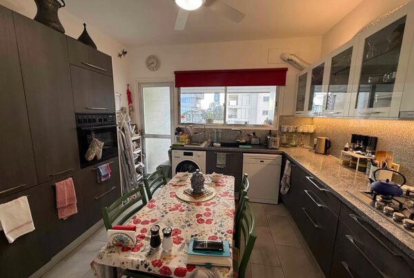Квартира в agios-athanasios, Кипр, 150.00м² - изображение 11