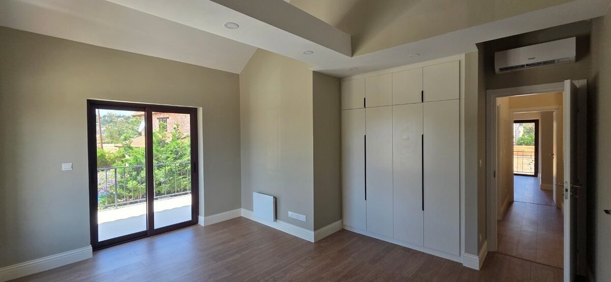 houses с 4 спальнями, 199.00м² в souni, Кипр [ID: 0602-242992]