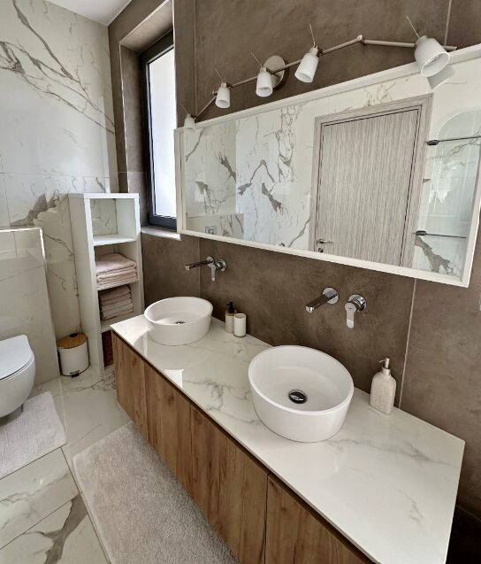 Вилла с 6 спальнями, 364.00м² в germasogeia, Кипр [ID: 0602-243193]