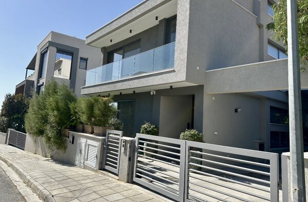 Villa in germasogeia, Cyprus, 364.00m²